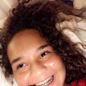 Meet your Posher, Katelyn